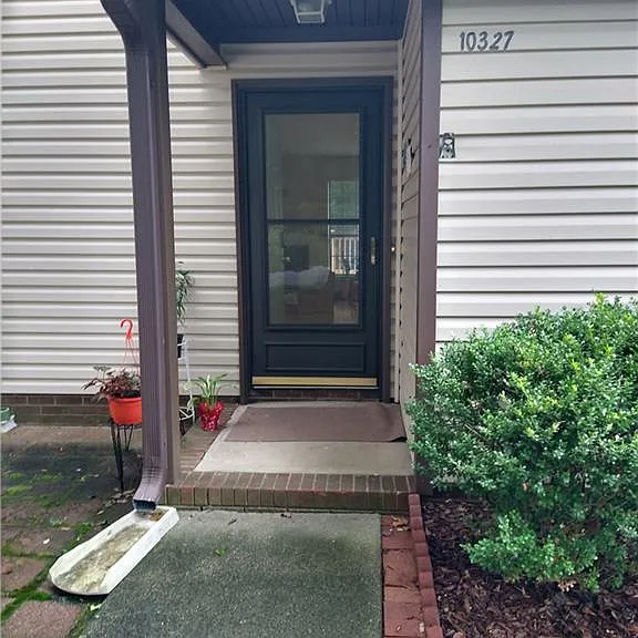 10327 Osprey Dr — Photo 3