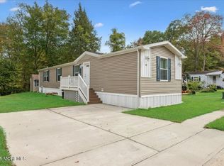 10 Sunflower Drive, Jackson, NJ 08527