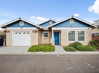 1045 Neal Rd, Sacramento, CA 95838