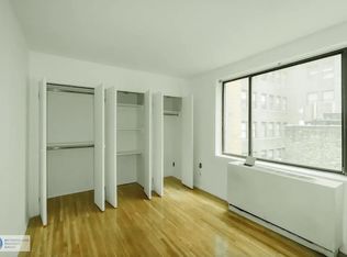 408 8th Ave APT 4, New York, NY 10001