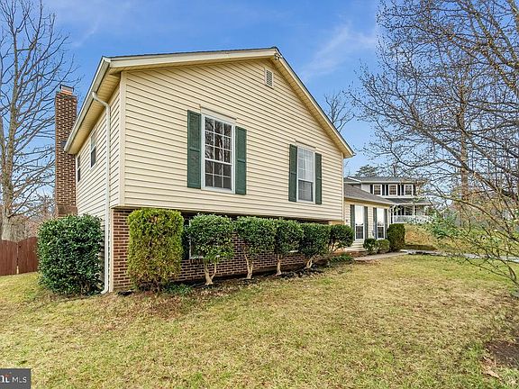 4th image of 118 Cobblers Ct