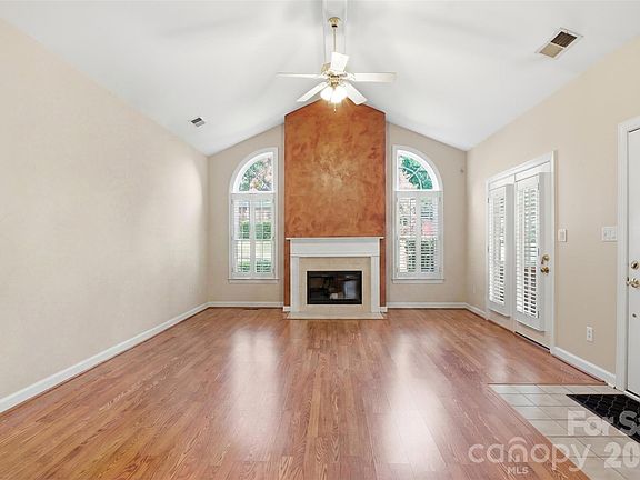 4th image of 8302 Olde Troon Dr