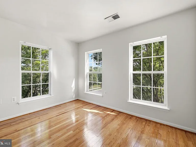 45805 Marlane Ter — Photo 32