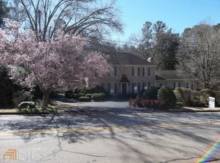 775 Milledge Cir, Athens, GA 30606
