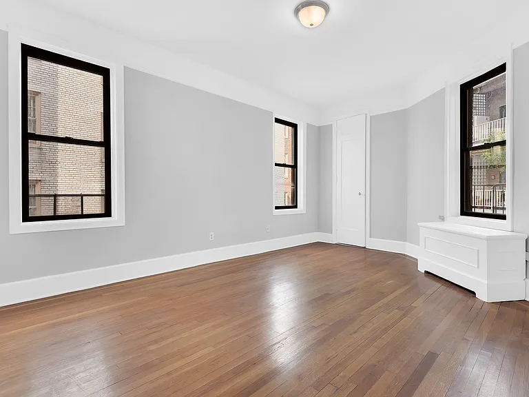 15 Abingdon Sq #47 — Photo 3