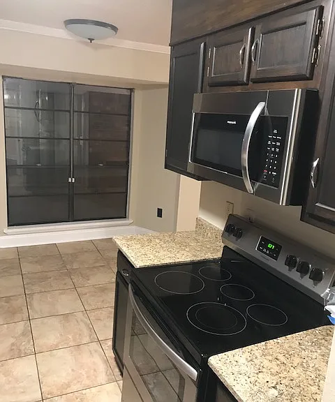 1517 Spanish Oaks Dr — Photo 10