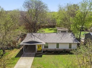 3203 Dolphin Dr, Austin, TX 78704