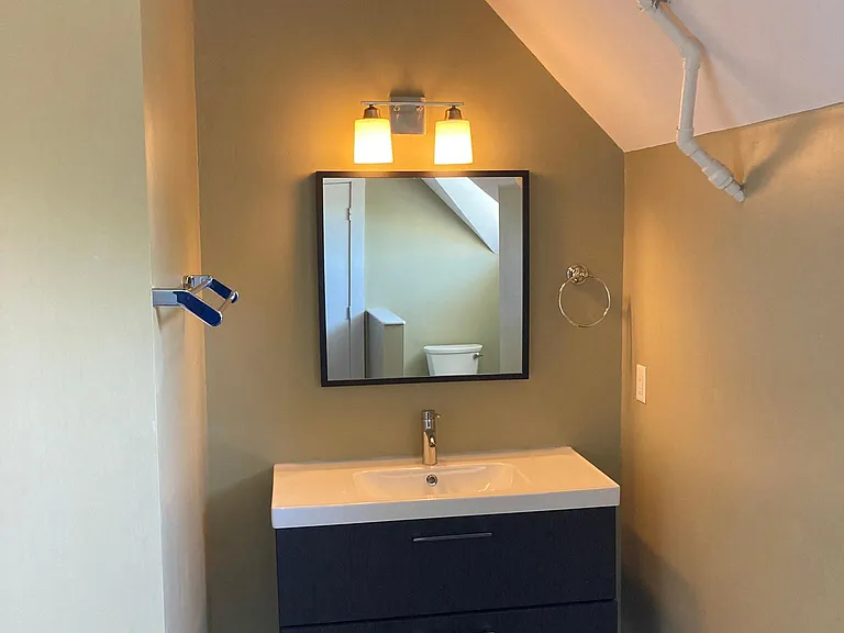 715 Sherman St #14 — Photo 21