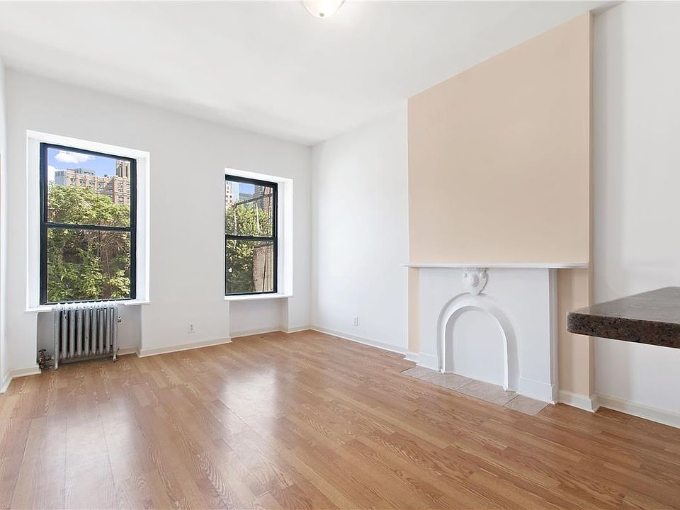 1st image of 336 W 46th St APT 2F