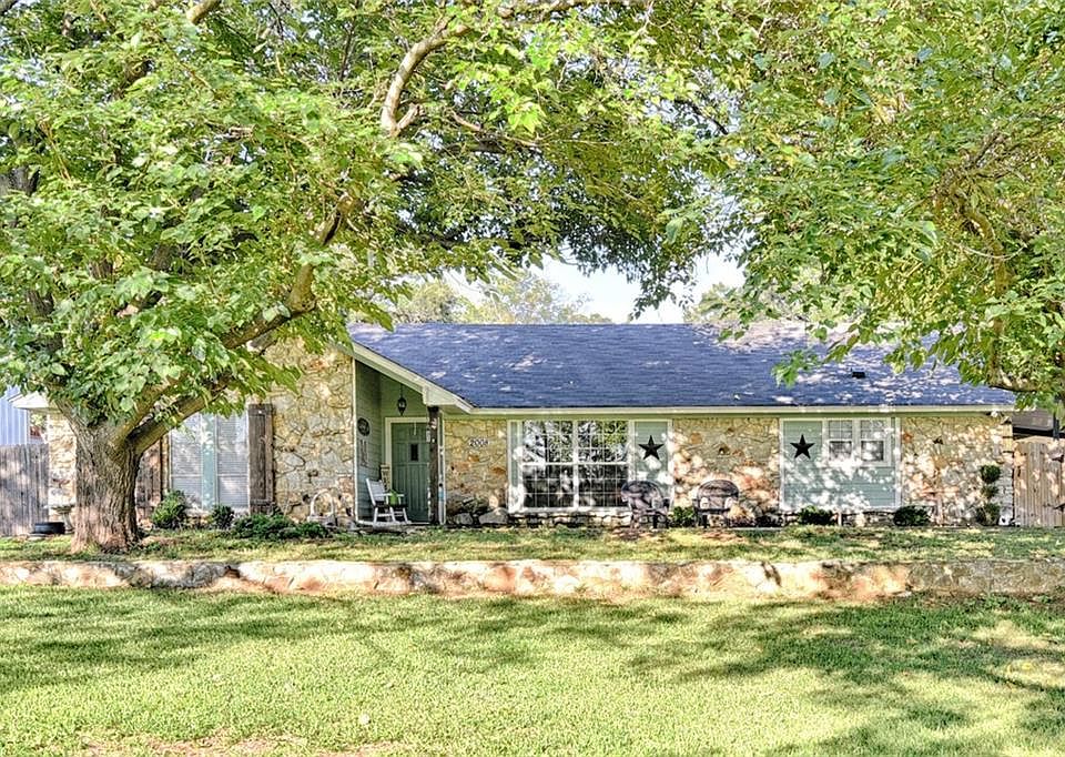 1st image of 2008 Trailwood Dr