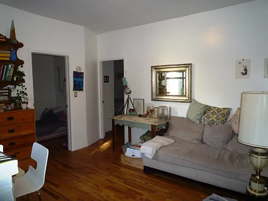 Rented by Friedman Roth Realty | media 40