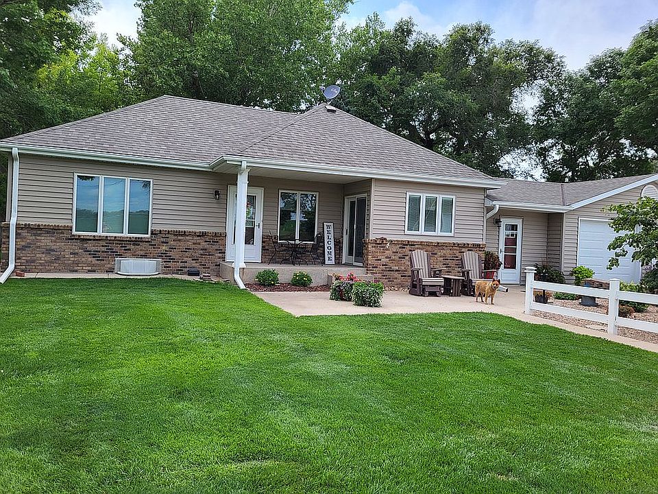 Front of House facing East