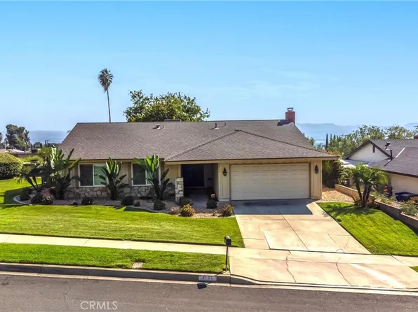 3711 Piedmont Dr, Highland, CA 92346