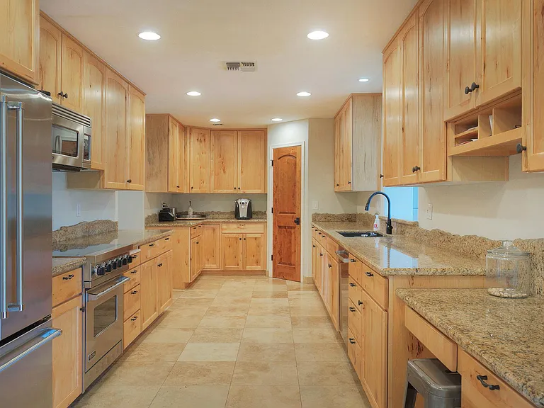 6332 E Earll Dr — Photo 7