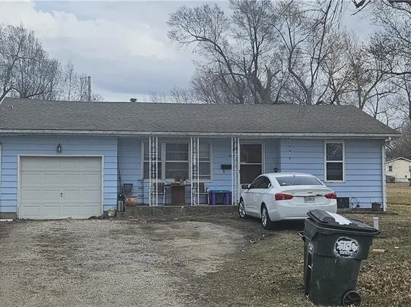 503 N Lexington St, Holden, MO 64040
