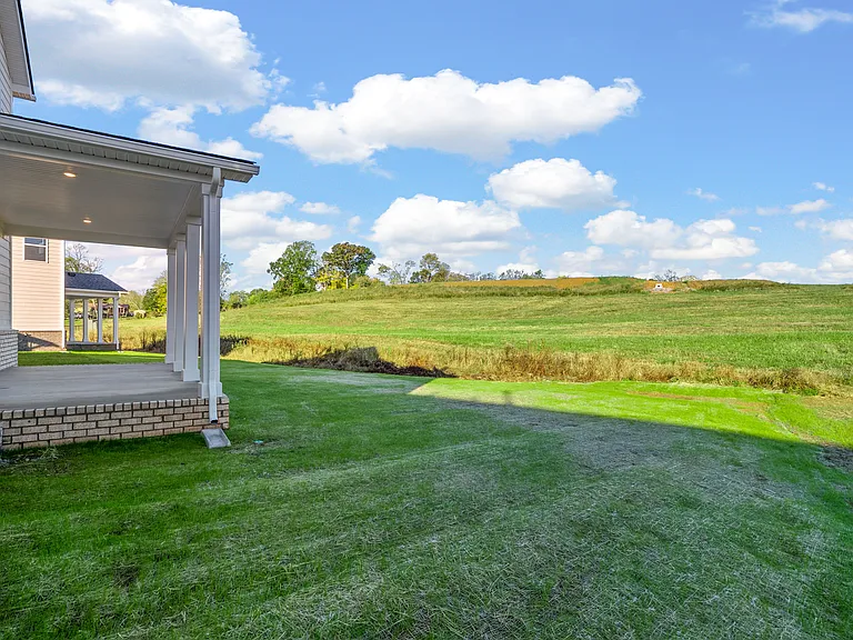 887 Bur Oak Ct — Photo 32