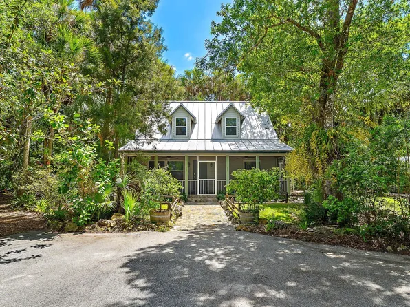 15740 N 99th St Street N, The Acreage, FL 33412