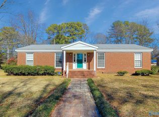 938 Clearview St SW, Decatur, AL 35601