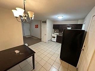 4th image of 5115 Sycamore Ave