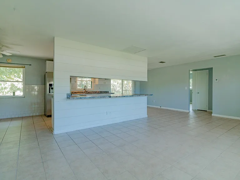 5261 Elm Ct — Photo 10
