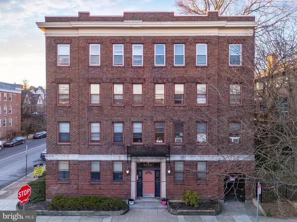 4725 Chester Ave, Philadelphia, PA 19143