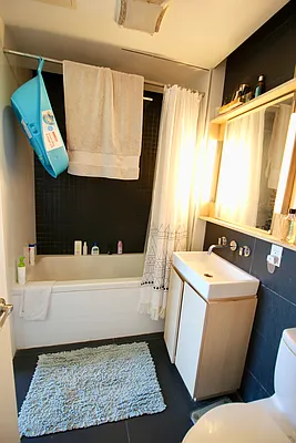 Rented by True Real Estate Group | media 5