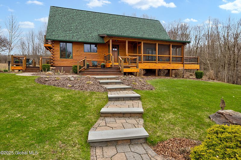 4th image of 316 Wilson Road