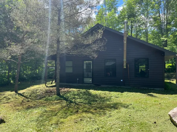 4324 Elliot Rd, Wabeno, WI 54566