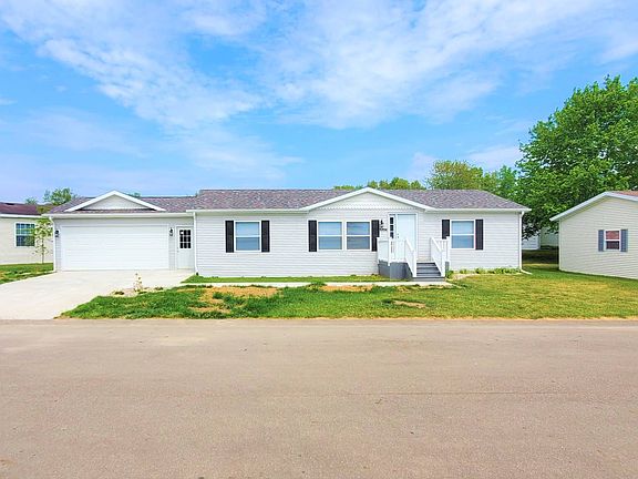 3rd image of 8896 Ashton Ln