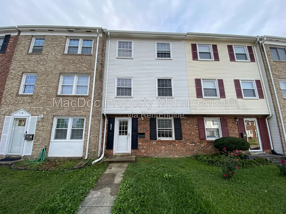 2793 Beechtree Ln
