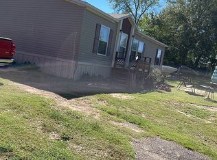 1602 Spradley Rd, Kilgore, TX 75662