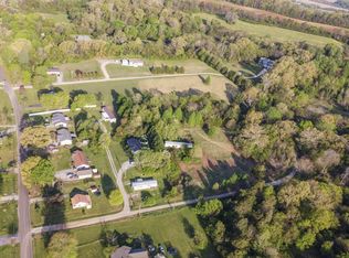 1806 Monroe St, Sweetwater, TN 37874