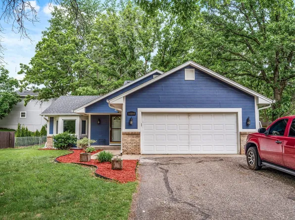 12310 Flintwood St NW, Coon Rapids, MN 55448