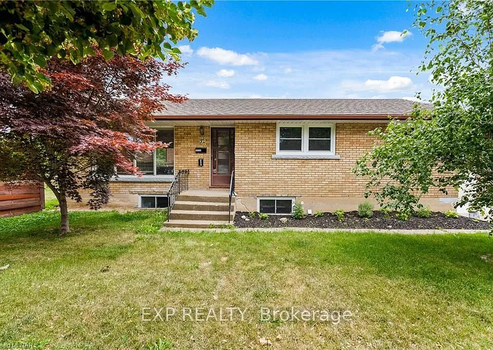 92 Margery Ave