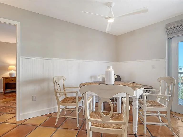 800 Benjamin Franklin Dr #406 — Photo 9
