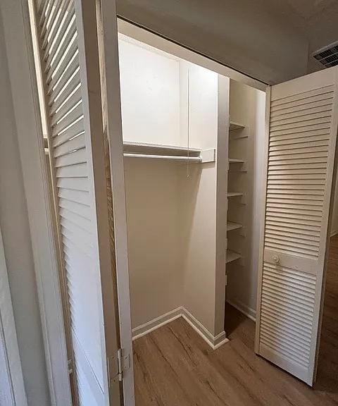 1900 Memorial Dr #1900 — Photo 11