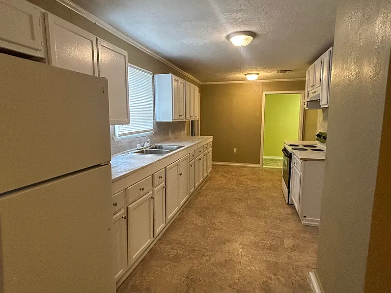 103 Fair Ct — Photo 9