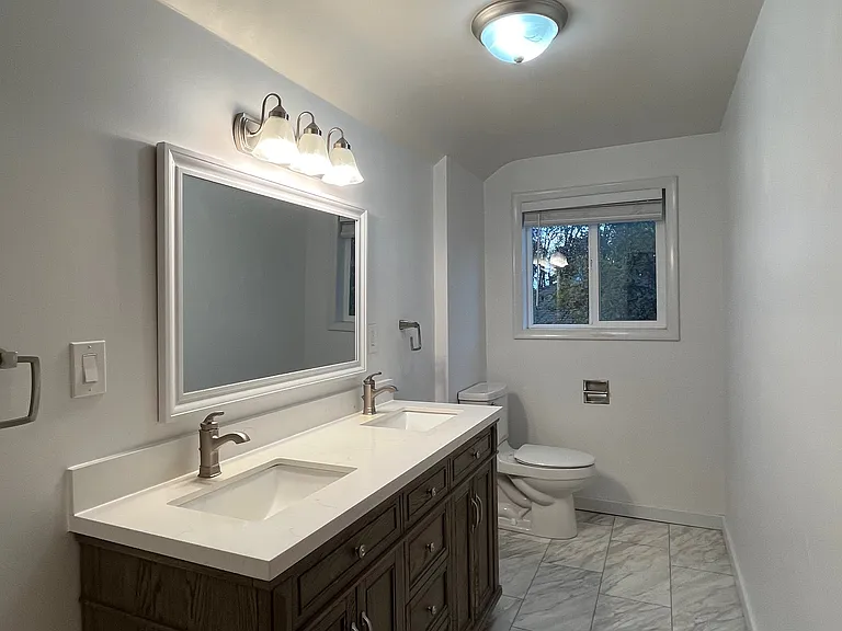 Upstairs Bathroom