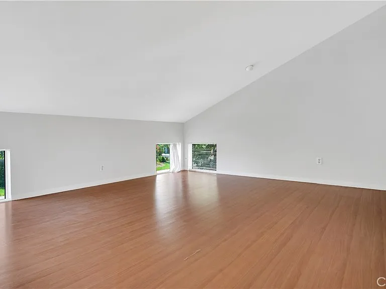 12944 Maxwell Dr — Photo 23
