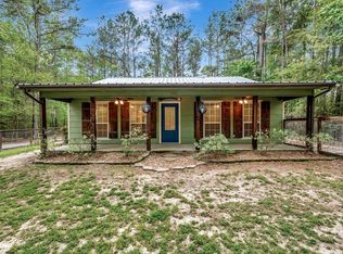 700 Palmer Ivy Rd, Huntington, TX 75949