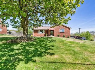 2410 Nicholson Rd, Sewickley, PA 15143