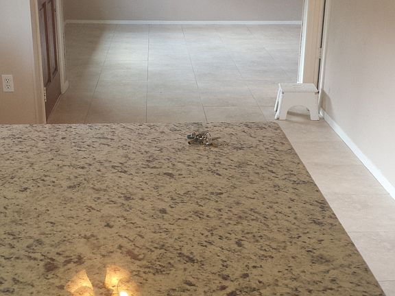 kitchen to livingroom