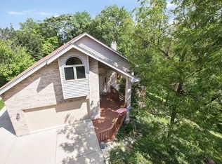 229 E Custer St, Lemont, IL 60439