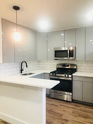 Rented by Bell Realty | media 8