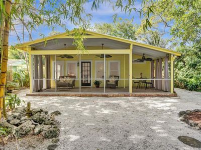 715 SW 14th Ter, Fort Lauderdale, FL, 33312