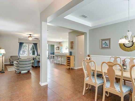 5th image of 788 Mandalay Grove Ct