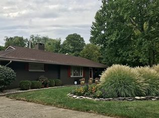 5277 Himes Ln, Dayton, OH 45429