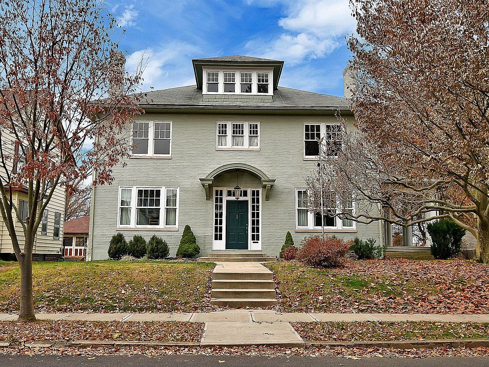 1st image of 815 Fairmont Ave