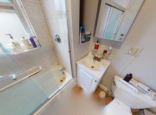 52 Kelly Rd #2R, Cambridge, MA 02139