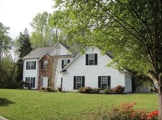 806 Kensal Green Ct, Kernersville, NC 27284